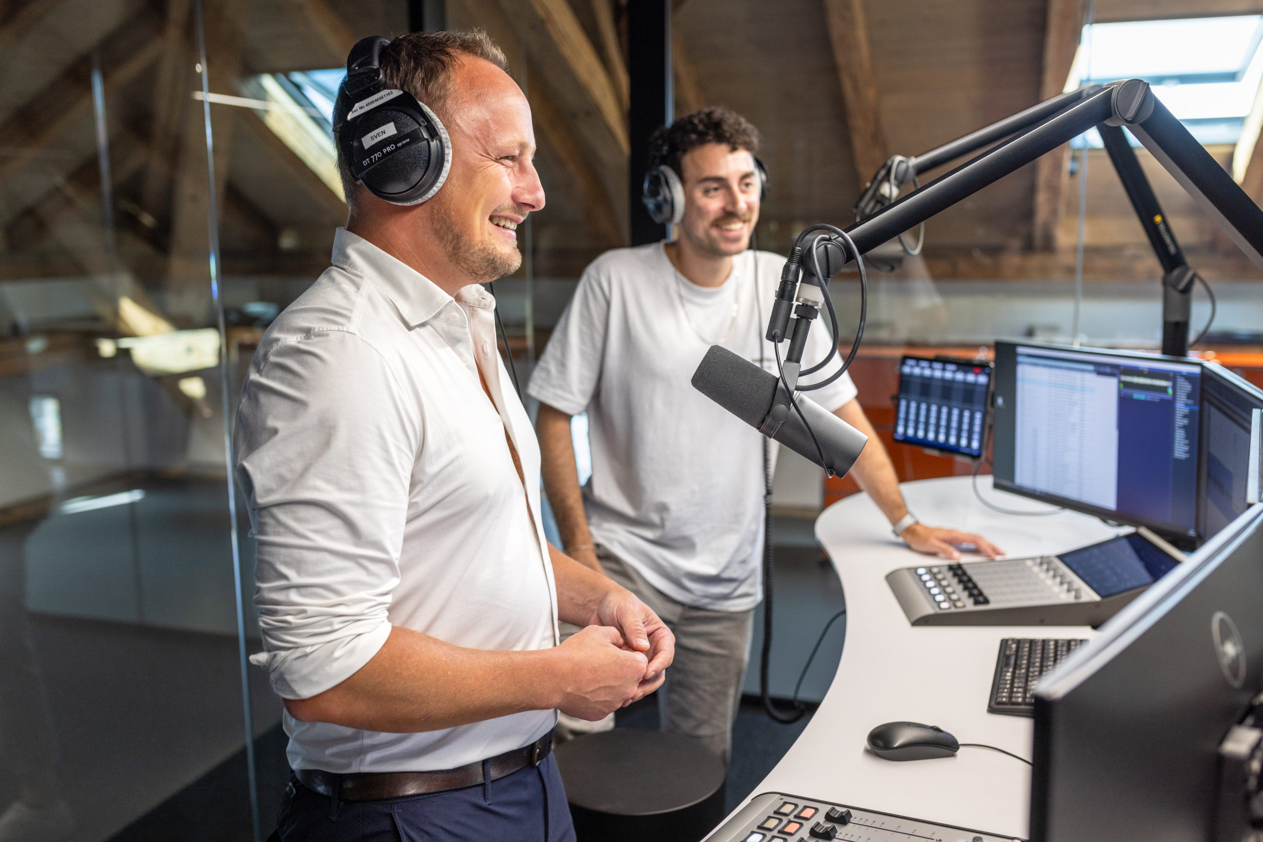 The Cabinetheroes: guest on Klassik Radio