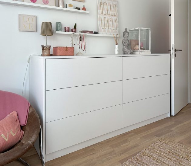 Weiße Kommode mit 6 Schubladen