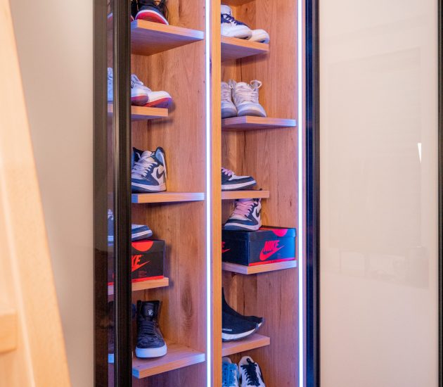 Personalisierter Einbauschrank für Schuhe