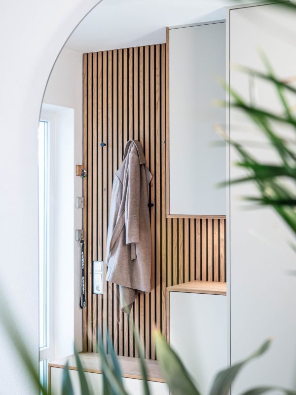 Wardrobe matt white oak panels
