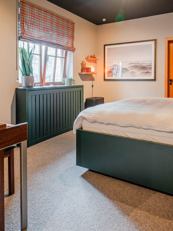 Bedroom Bed Heater Cover in Fir Green